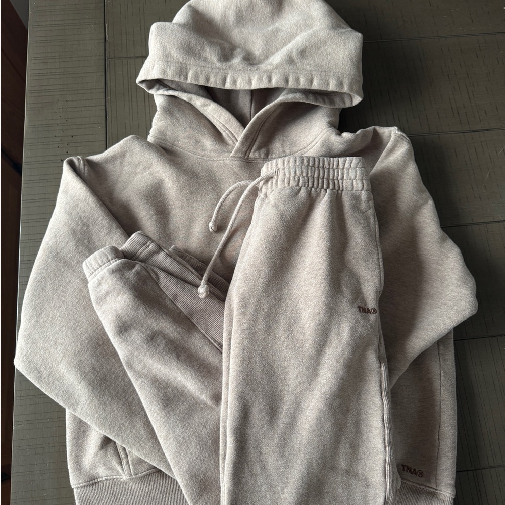 Aritzia TNA Sweatsuit